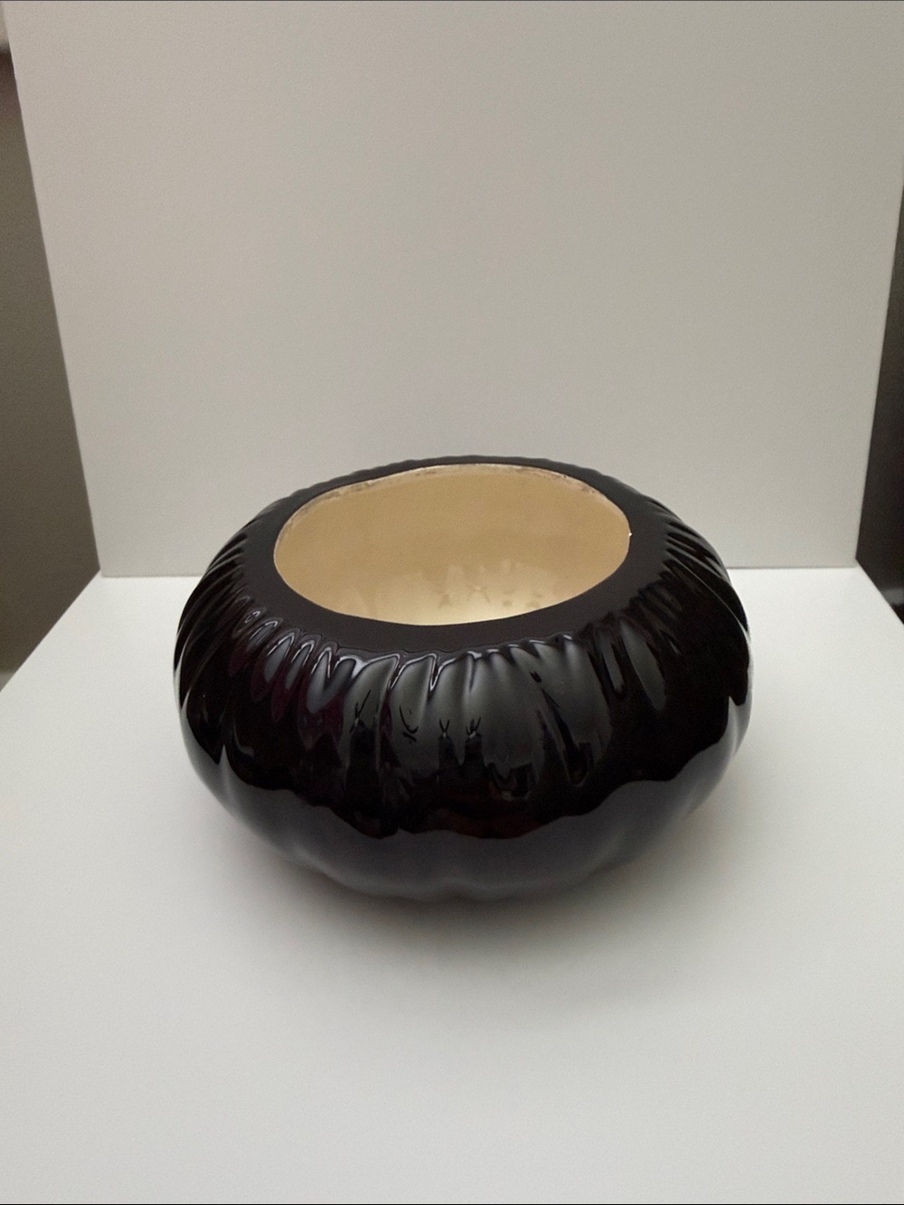 Vintage Small Black Glazed Ceramic Planter Bowl Ribbed Cache Pot Cream Interior